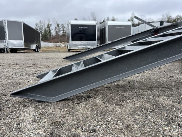 diamond deckover Equipment Trailer for sale