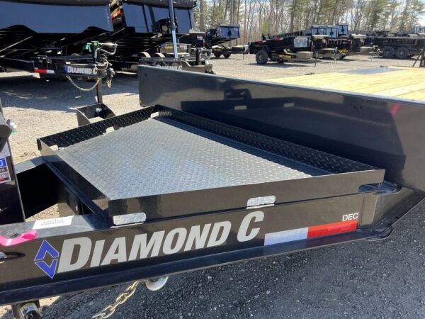 diamond deckover Equipment Trailer for sale