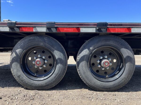 diamond deckover Equipment Trailer for sale