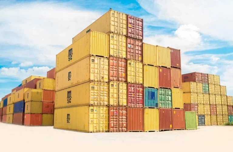 A Guide to Shipping Container Sizes, Dimensions, Measurements & Specs