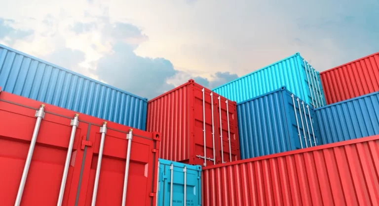 How to Buy Shipping Containers Wholesale: Guide for Businesses