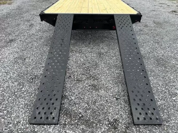 CAM Superline 8.5 x 20 Deckover Equipment Trailer – Slide Out Ramps - Image 8