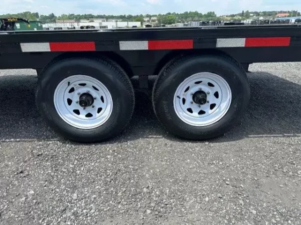 Premier 8.5 x 16 Deckover Equipment Trailer – Slide Out Ramps - Image 3