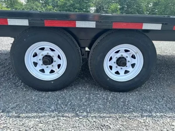 Premier 8.5 x 16 Deckover Equipment Trailer – 14K GVW - Image 3